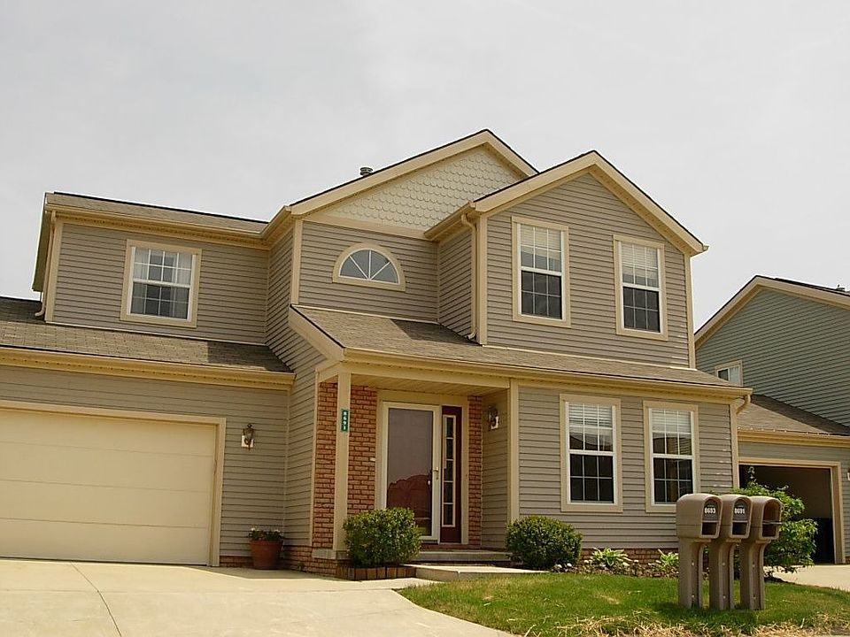 1st image of 8691 Foxwood Cir