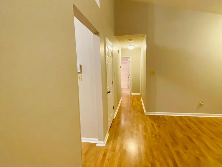 6033 Waterbury Ln — Photo 5