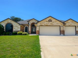2034 Chinquapin Ln, Harker Heights, TX 76548