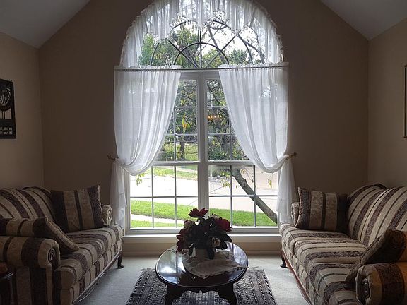 3rd image of 1036 Forder Crossing Dr