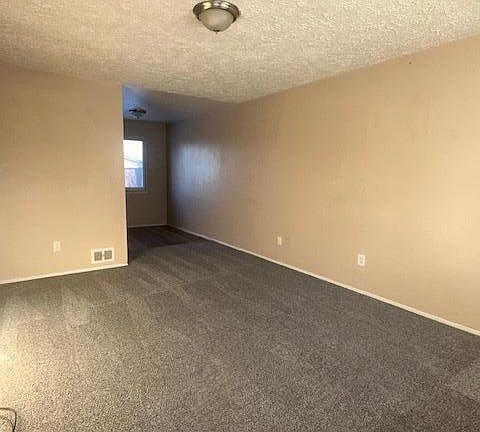 4th image of 15665 Kerstyn St
