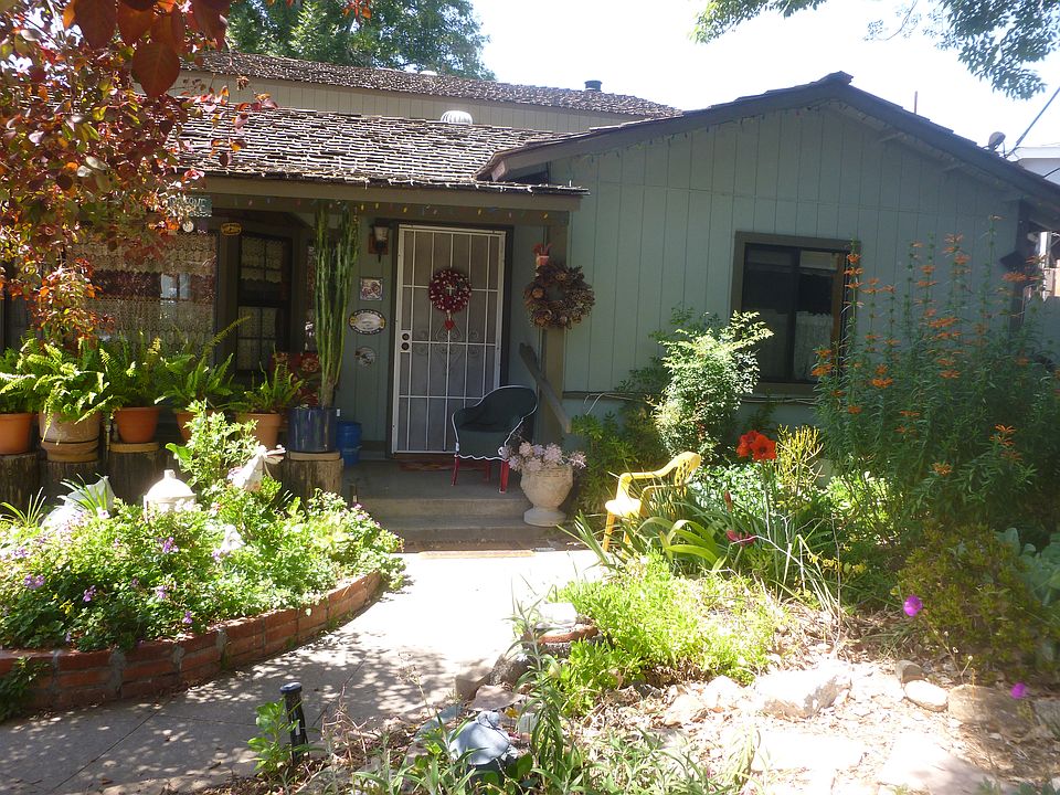 1st image of 4436 Bellflower Dr