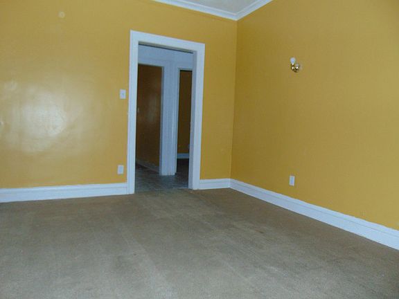 4th image of 8028 S Paulina St