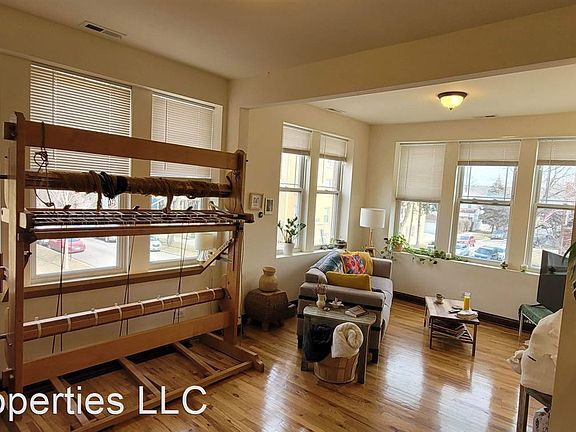 2nd image of 3733 W Berteau Ave #2