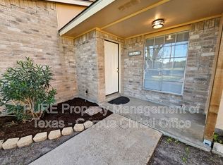 4929 Cedar Pass Dr APT B4, Corpus Christi, TX 78413