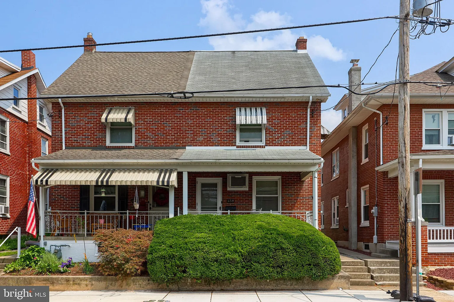 459 N State St photo 1