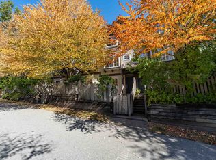 3368 Morrey Ct #31, Burnaby, BC V3J 7Y5
