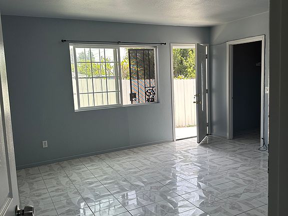 3rd image of 18625 Sequoia Ave #B