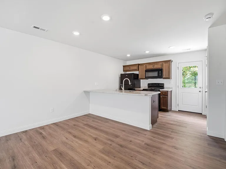 15405 Corbin Ct — Photo 27