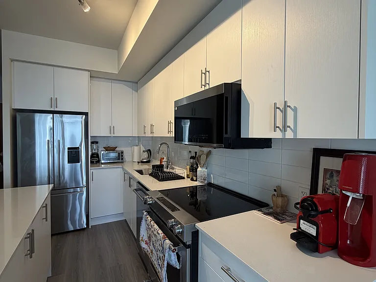 8960 Jane St #1816 — Photo 3
