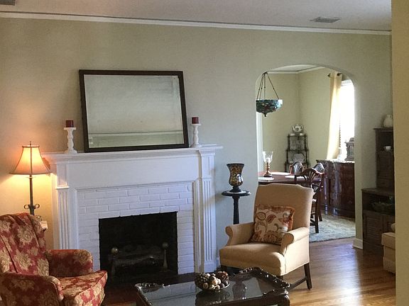 Living room gas fireplace ga