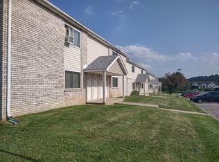 107 Cameron Dr, Slippery Rock, PA 16057