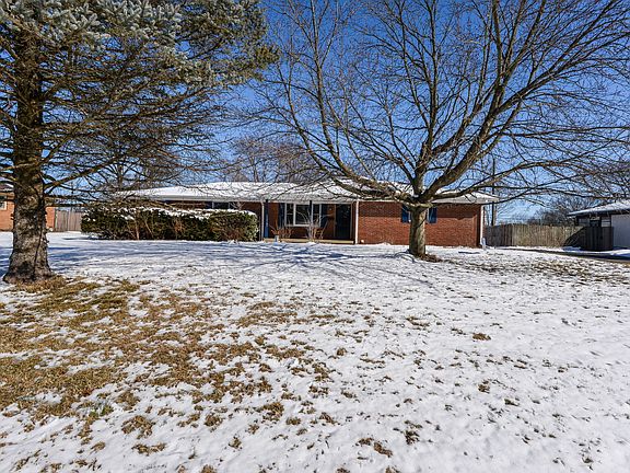 2nd image of 1127 Hathaway Dr
