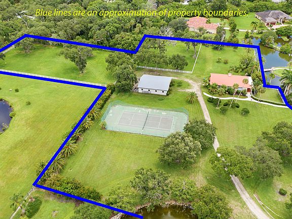 4th image of 3970 Parkway Dr