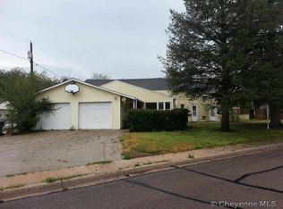 805 Foyer Ave, Cheyenne, WY 82001