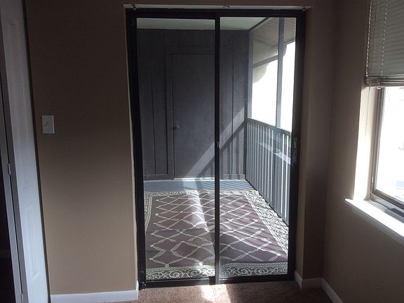 4th image of 1515 Huntington Ln APT 422