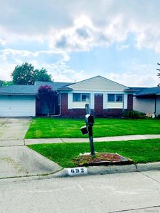 692 Hamlet Rd, Auburn Hills, MI, 48326