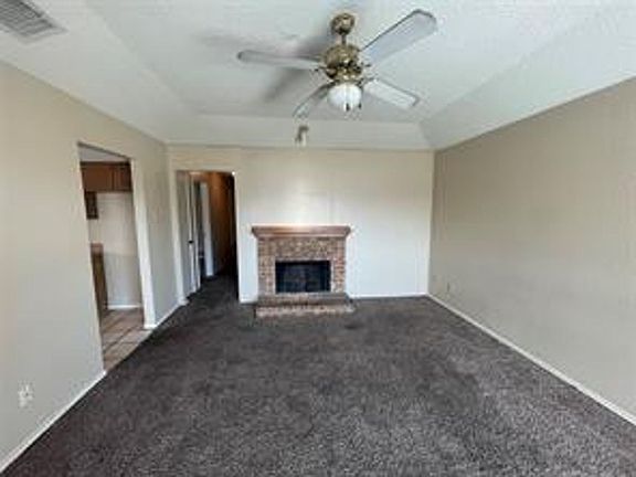 5th image of 2709 Stanford St #A