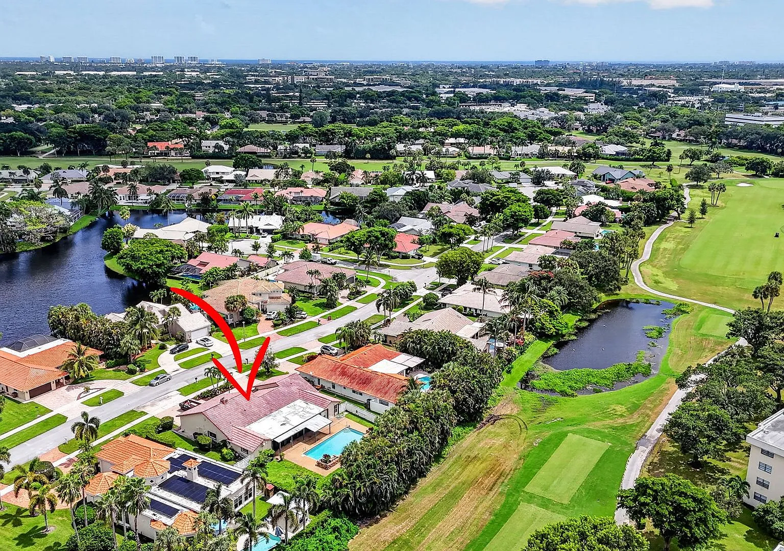 Spacious 4-Bedroom Home with Private Pool in Deerfield Beach — Photo 3