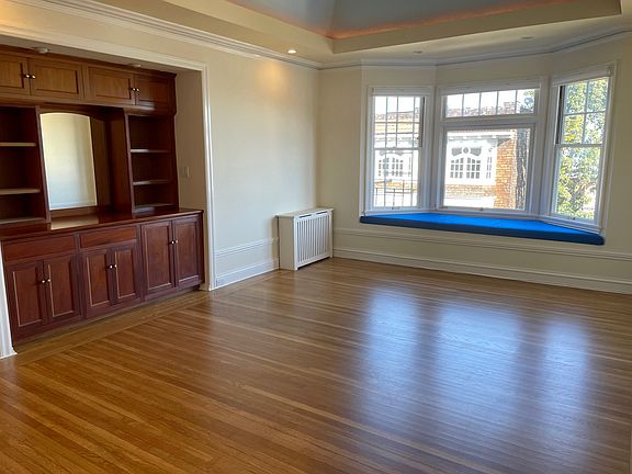 4th image of 2447 Vallejo St APT 5