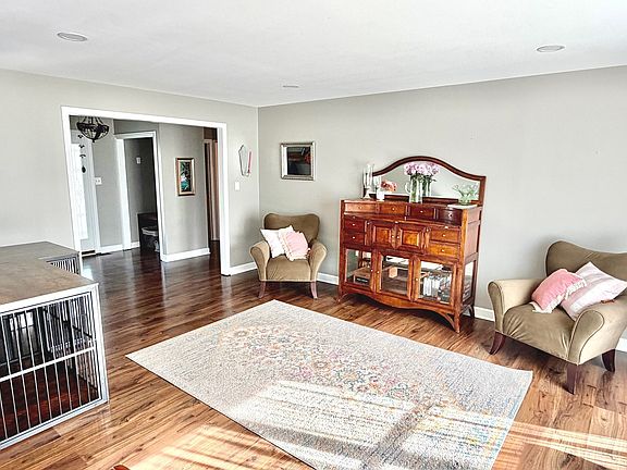 5th image of 20010 S Pine Hill Rd