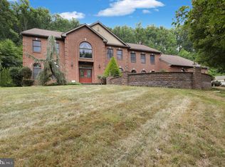 456 Main St, Mohnton, PA 19540