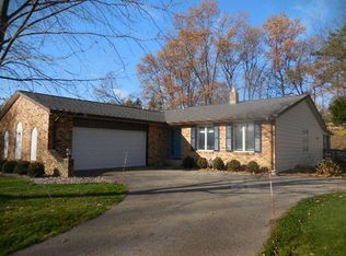 1249 Cadet Ln, Kalamazoo, MI 49009