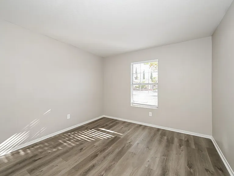 927 River Mountain Dr — Photo 13