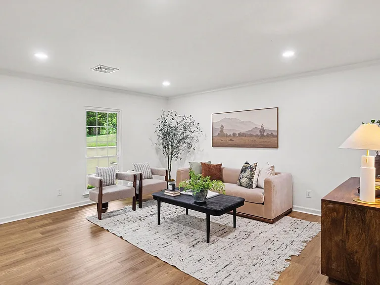 613 Brentwood Point — Photo 17