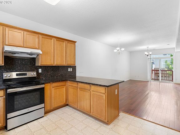 3rd image of 6724 SE 81st Ave