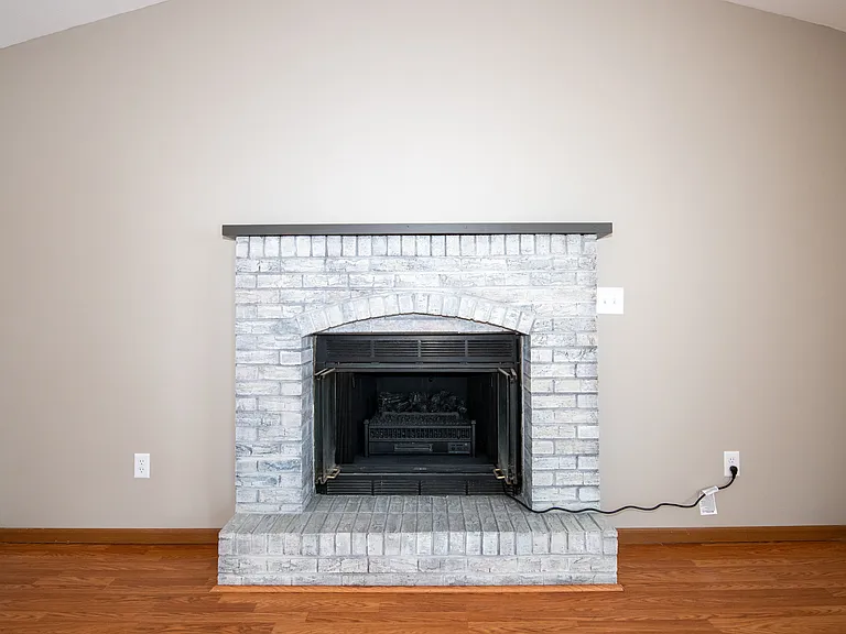 116 Pierre Pl — Photo 11