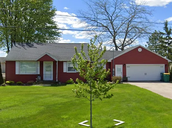 1160 Amelith Rd, Bay City, MI 48706