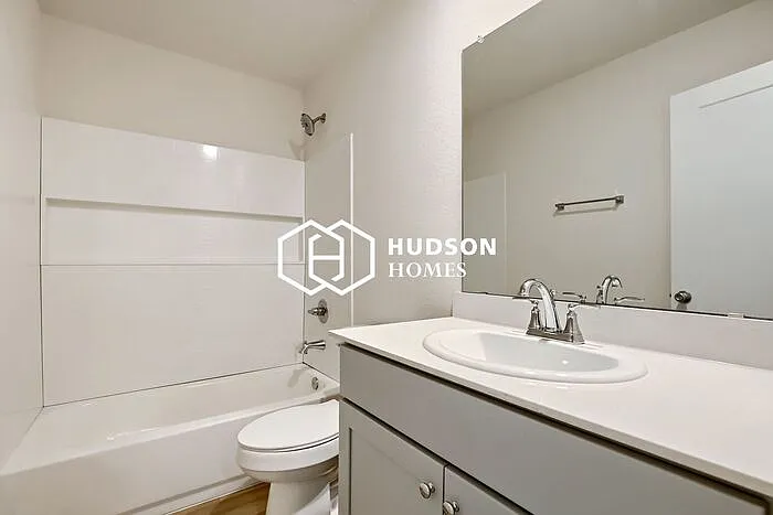 3020 Titus Ct — Photo 9