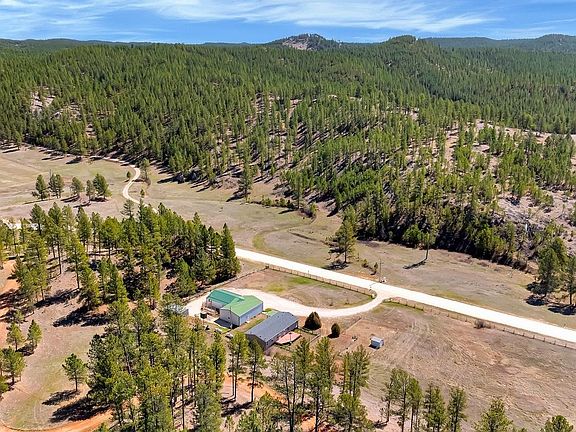 3rd image of 11666 Pleasant Valley Rd