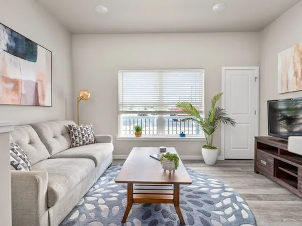 Northside Village Apartments