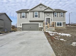 3106 NE 79th Ter, Kansas City, MO 64119