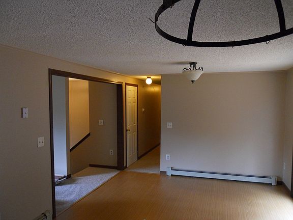 Dining area to BR Hall