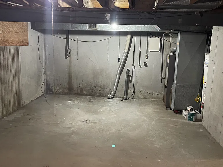 7344 Wayne Ave #2 — Photo 9