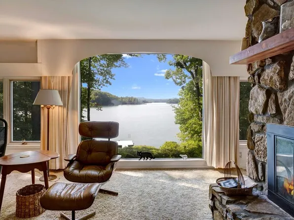 2615 Hidden Valley Rd, Hiawassee, GA 30546