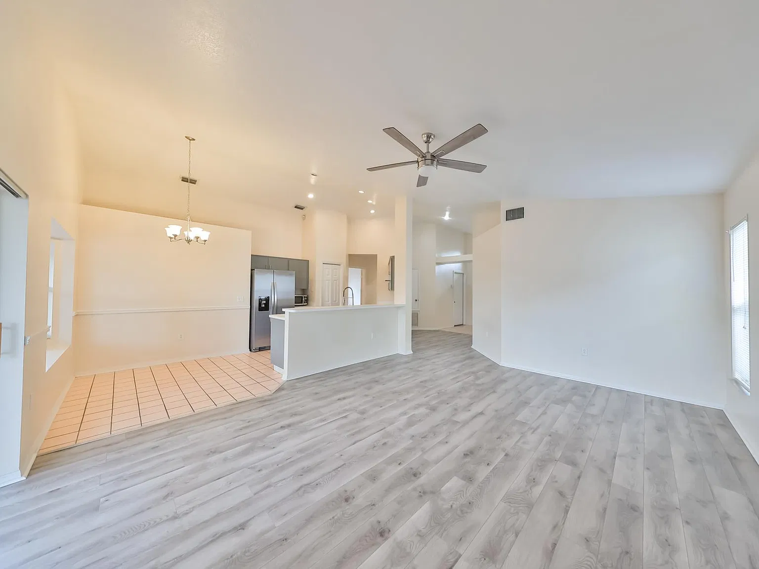 3 bed, 1516 sqft, $2,000 — Photo 2