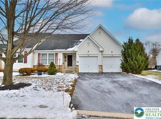 1211 Briarwood Ln, Easton, PA 18040