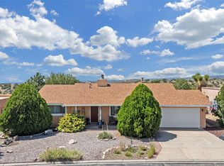6423 Vooscane Ave, Cochiti Lake, NM 87083