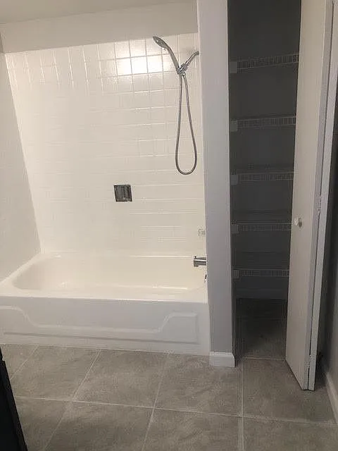 1 bed, 625 sqft, $1,350 — Photo 3