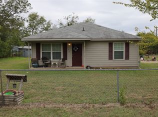502 E Godley Ave, Godley, TX 76044