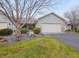 9463 Winslow Chase, Maple Grove, MN 55311