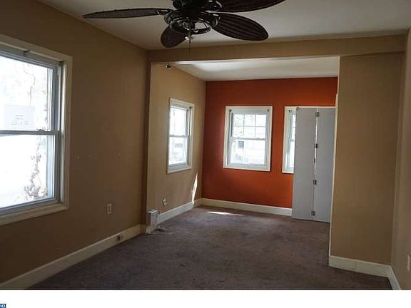 3rd image of 52 Wildwood Ave