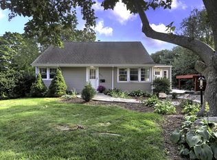 321 Islandview Rd, Stratford, CT 06614