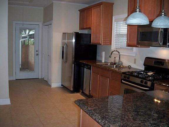 Stainless Steel Appliances granite countertop