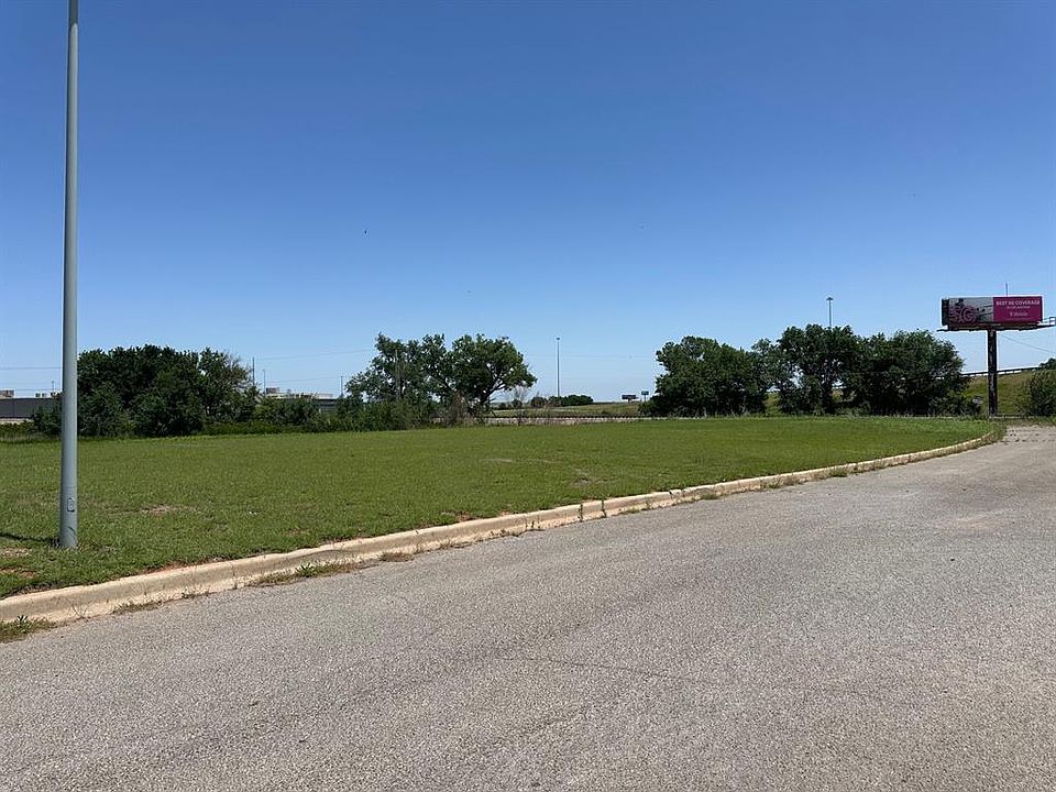2nd image of 7 Mulberry Ln Lot 7