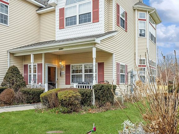 2nd image of 3301 Carnoustie Ct